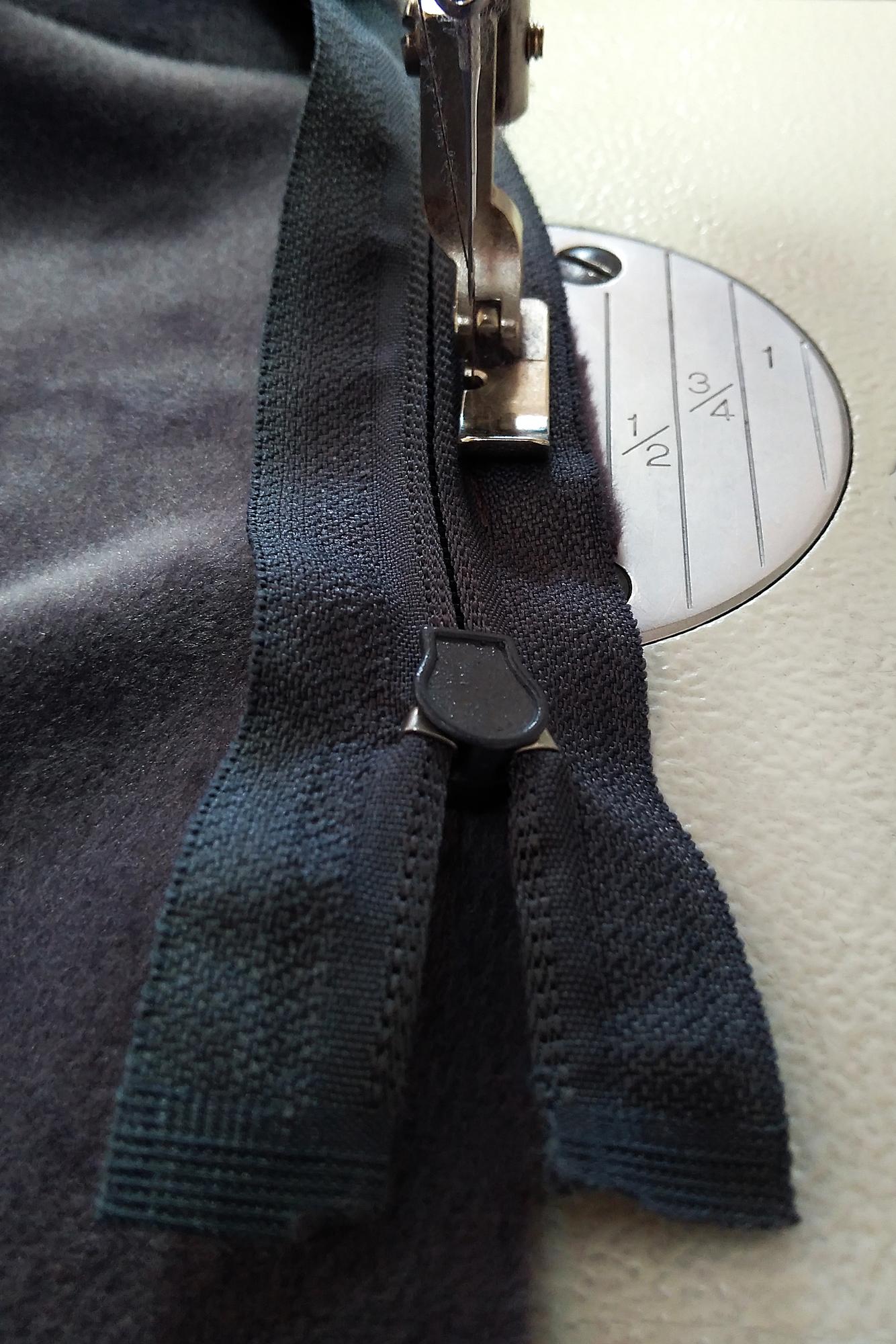 embroidered jacket collar detail
